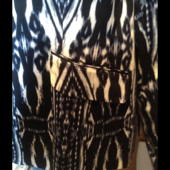 Reduced - Jones New York Ikat print blazer 22W - Picture 3 of 4