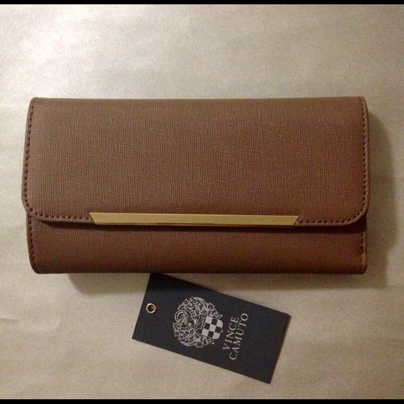 💥SALE! Vince Camuto Holly Checkbook Wallet