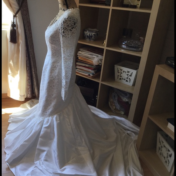 WEEDING DRESS - Picture 3 of 4