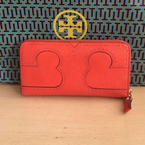 Tory Burch Wallet