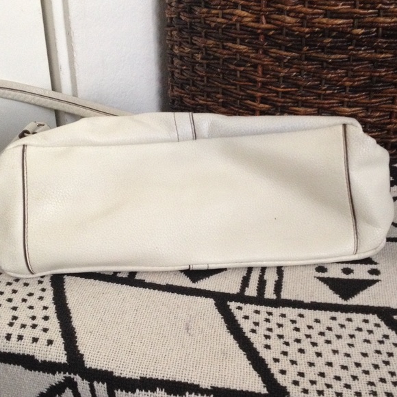 Ladies handbag - Picture 2 of 3