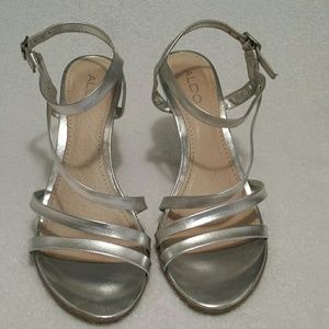Silver strappy sandals size 9