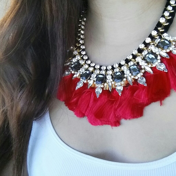 Sparkling Gem hand woven statement necklace - Picture 2 of 3