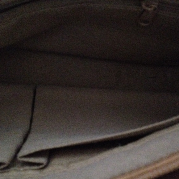 Ladies handbag - Picture 3 of 3