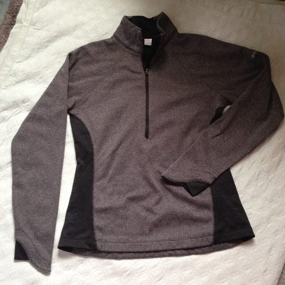 Columbia Sweaters - 🌼Sale🌼WMNs Half zip Columbia Medium Sweater