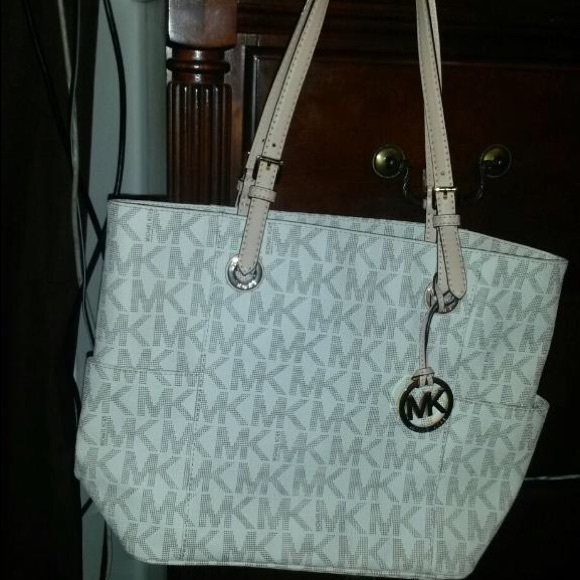 SOLD Michael kors purse