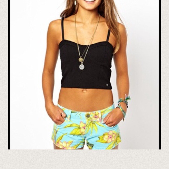 Bundle discount reserved for @Alexis0nicole_.