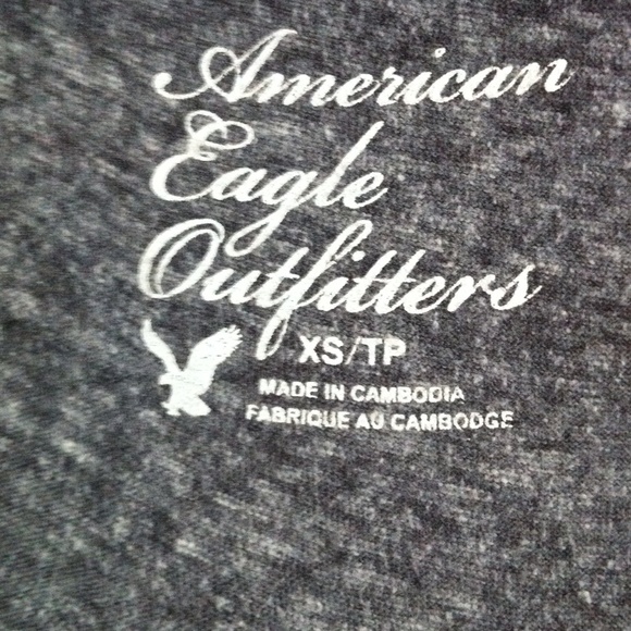 American Eagle t shirt - Picture 2 of 2