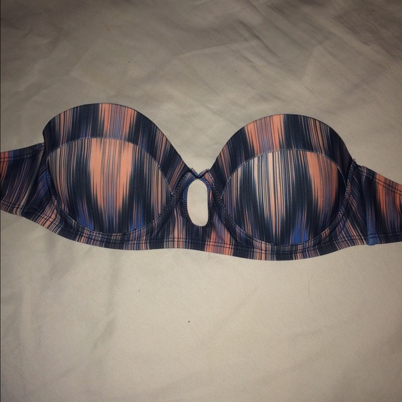Target Bikini Top - Picture 2 of 3