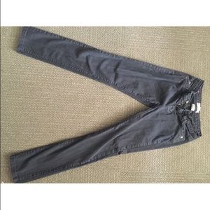 Black skinny jeans