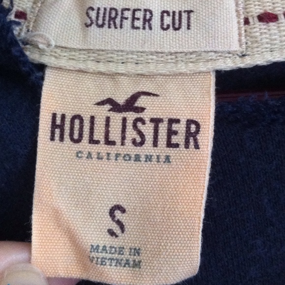 Hollister Hoodie - Picture 2 of 2