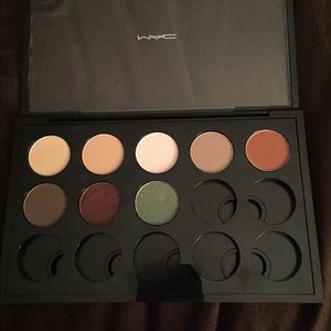 Mac Shadows with Pallet