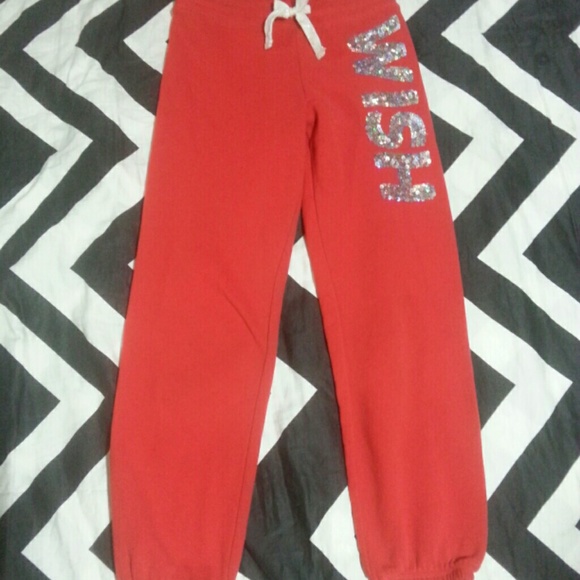 🍸💕Cherokee Red Sweat Capris💕🍸