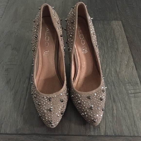 HighHeel