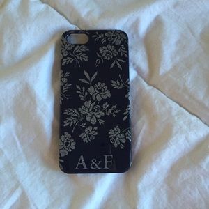 Glittery floral iPhone 5 case