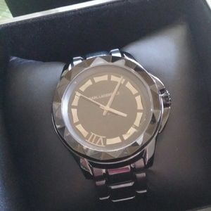 Karl lagerfeld watch