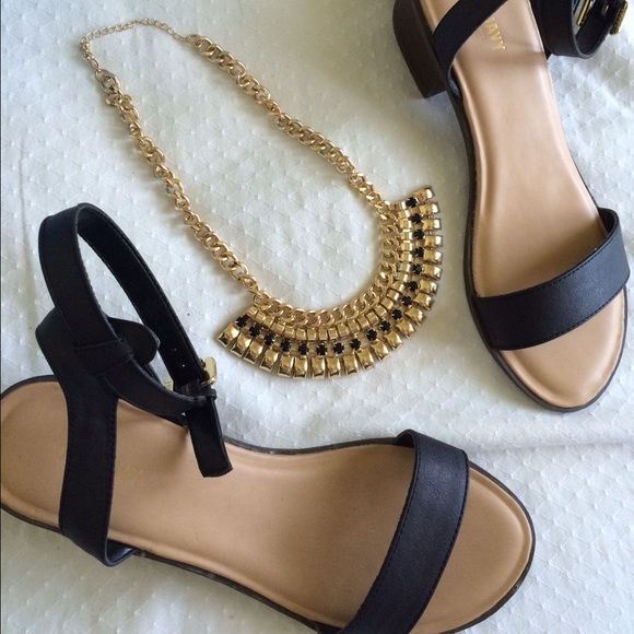 Old Navy Sandals