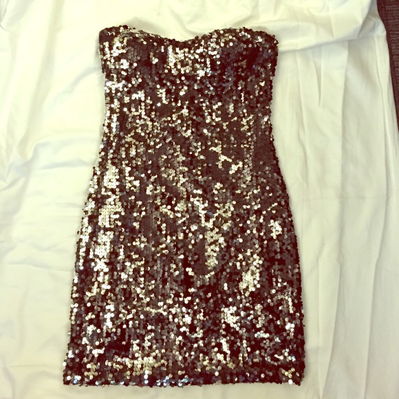 Sequins strapless dress - Picture 1 of 1