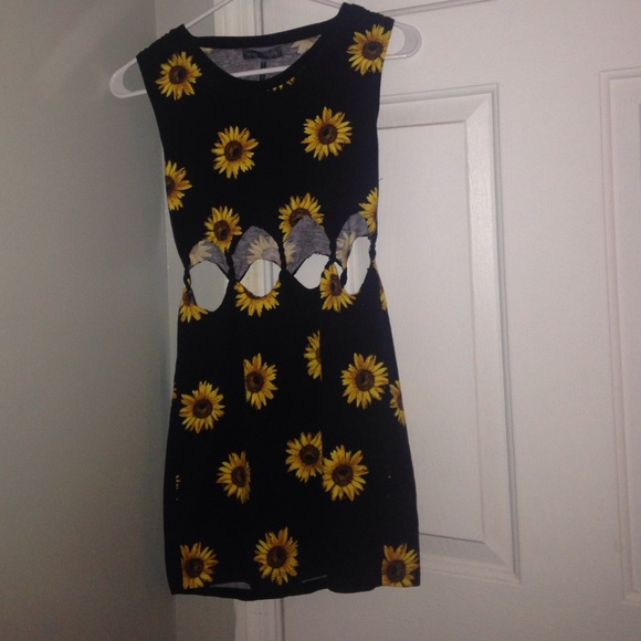 Pacsun Kendall & Kylie Collection sunflower dress