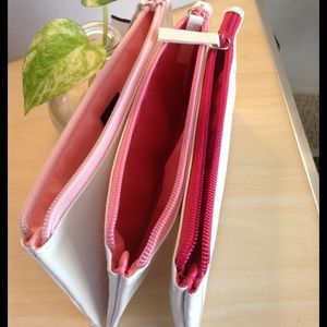 SAKS FIFTH AVENUE wallet, clutch purse. 3 zippers.