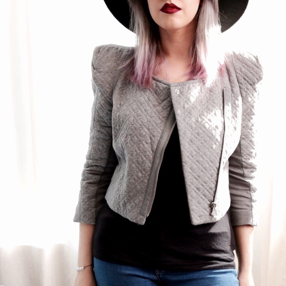 BCBGMaxAzria Jackets & Coats - BCBG Gray Quilted Jacket BCBGMaxAzria Jackets & Coats - BCBG Gray Quilted Jacket
