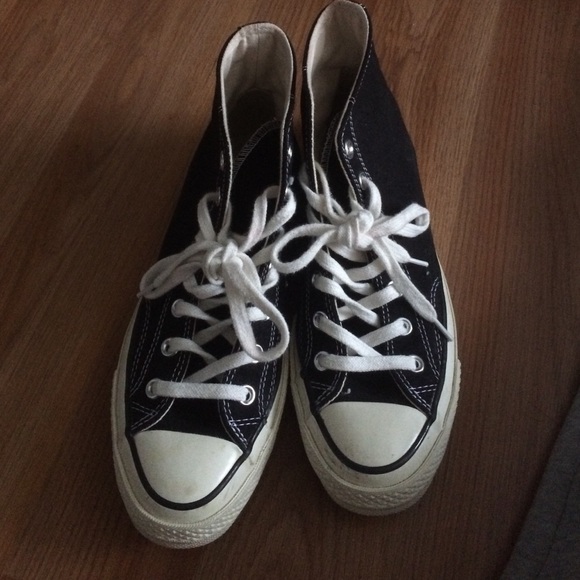 Black hightop comverse