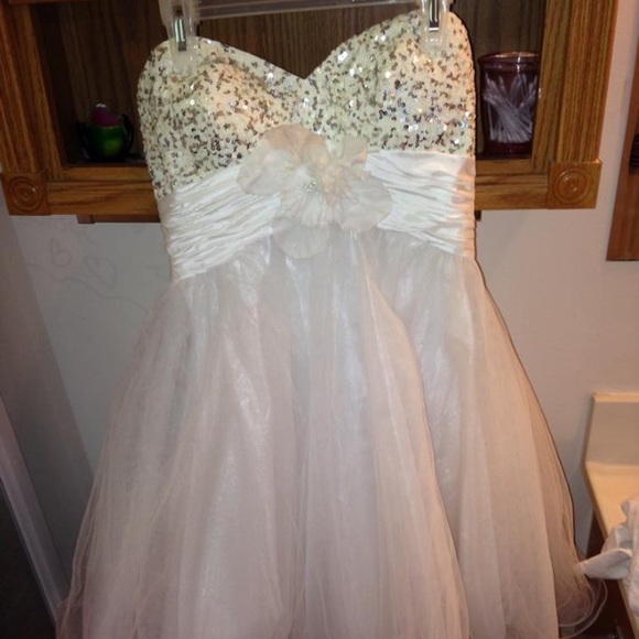 Homecoming dress