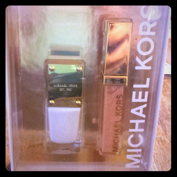 Michael Kors set