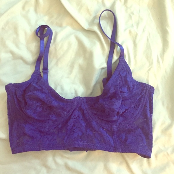 🎀BUNDLED🎀 Blue floral lace corset bra