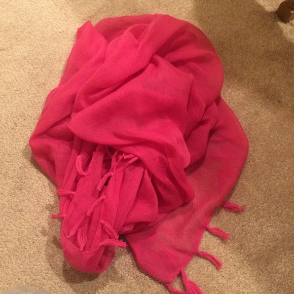 pink scarf