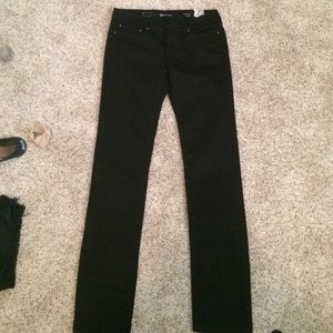 Black Levi Jeans NWOT