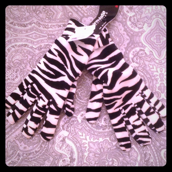 Zebra Print Thinsulate Gloves