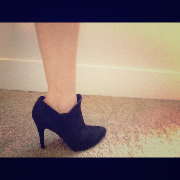 Black boots