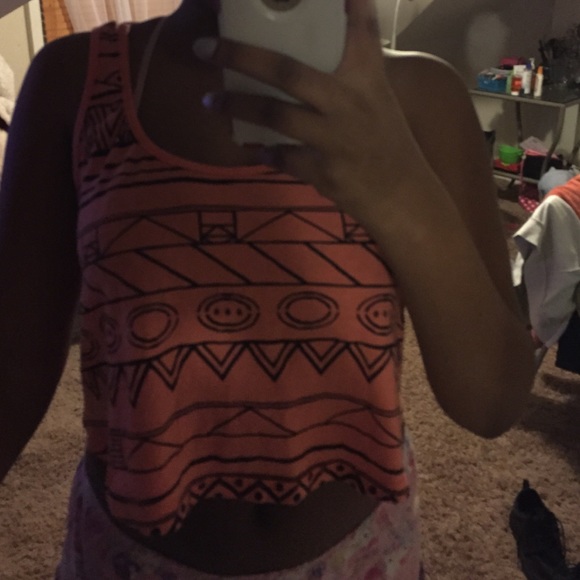 Cropped tank