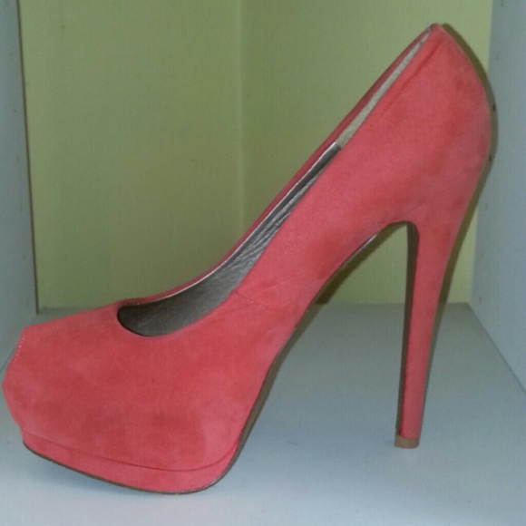 **FINAL PRICE**Peach peeptoe stilleto shoe - Picture 3 of 4
