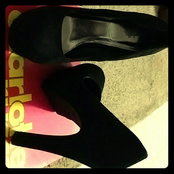 sexy, 5.5 inch platform heels. like new worn once - Picture 1 of 4