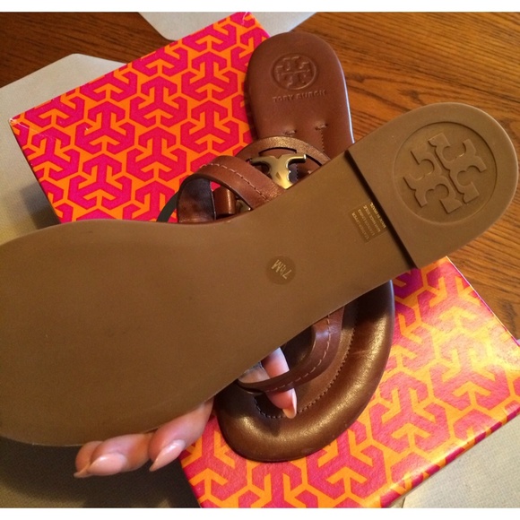 ❌SOLD❌ory Burch Miller 2 Sandals - Picture 4 of 4