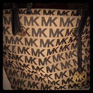 Michael Kors purse