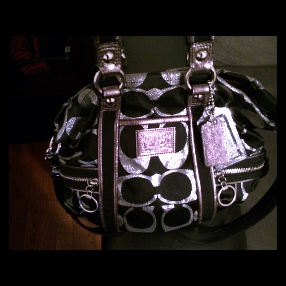 Coach poppy gunmetal
