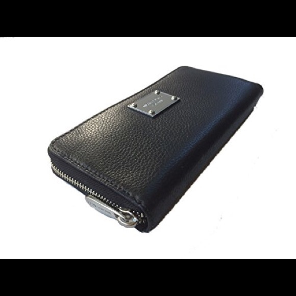 Michael kors long black wallet with strap
