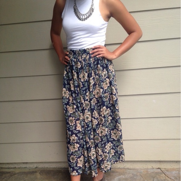 SOLD - Picture 4 of 4