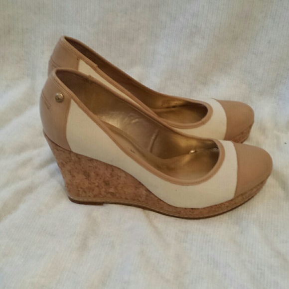 Antonio Melani tan wedges