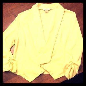 Pretty Yellow Blazer. Perfect for Spring.