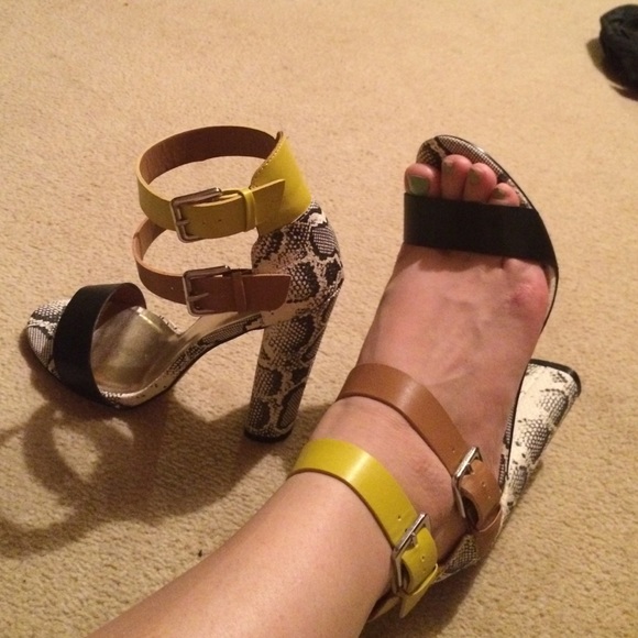 JustFab shoes