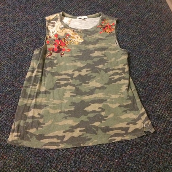camo tank top - Picture 1 of 3