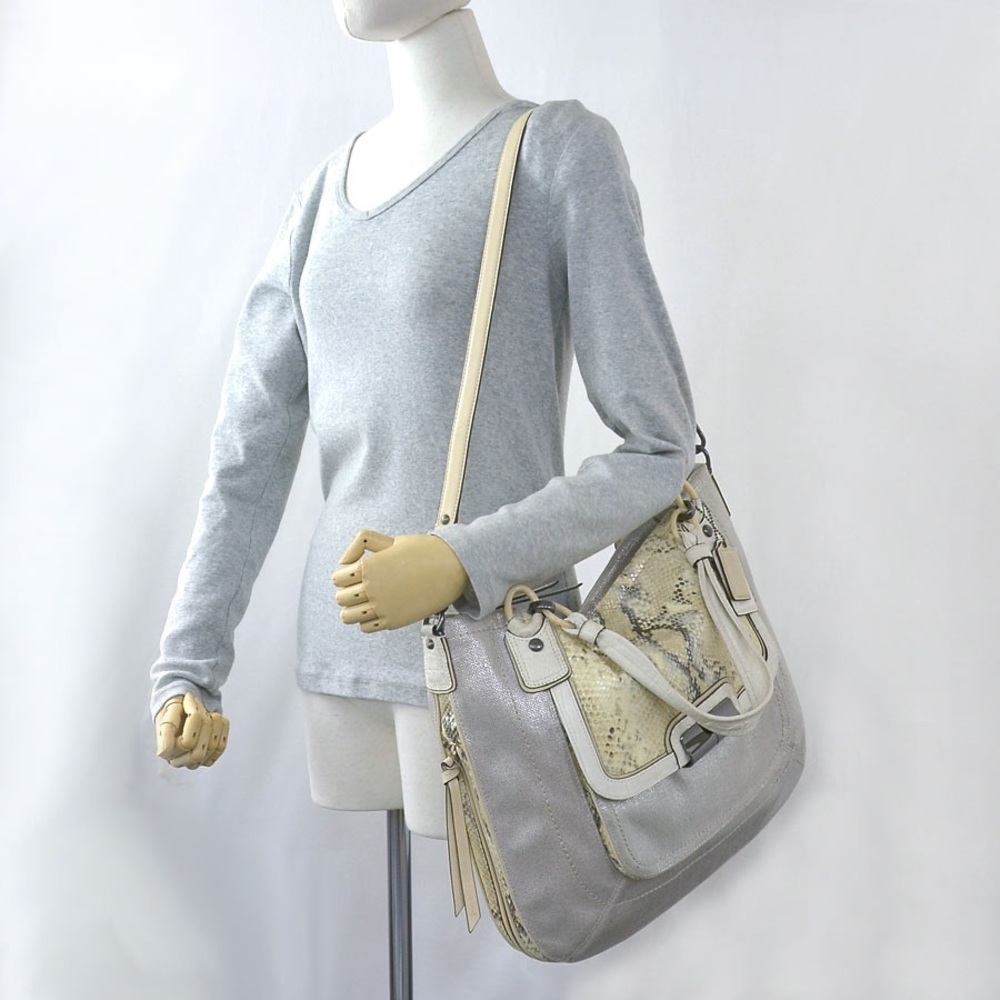 ✨RARE, Coach python embossed linen tote - Picture 4 of 4