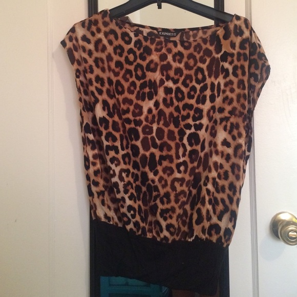 Express leopard top