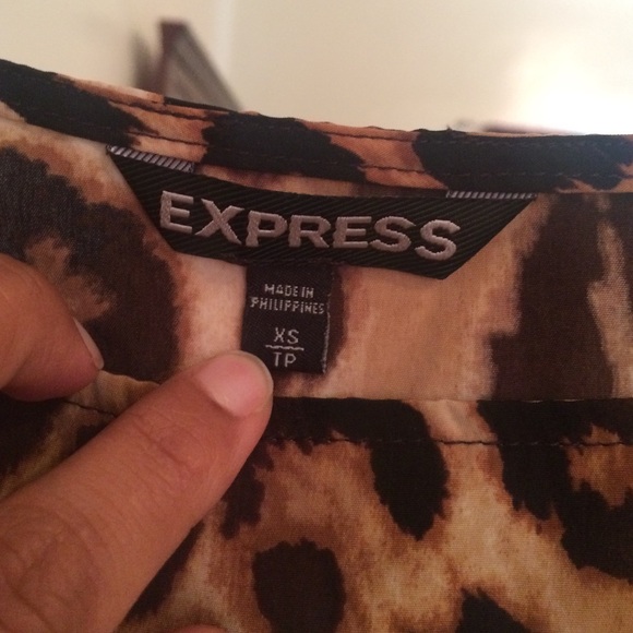 Express leopard top - Picture 3 of 3