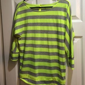 Quarter sleeved shirt