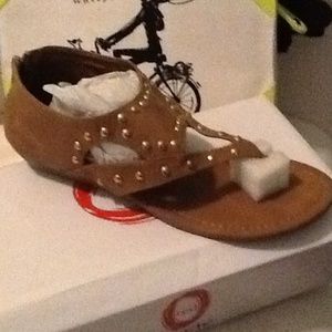 Brown tribal influenced sandal